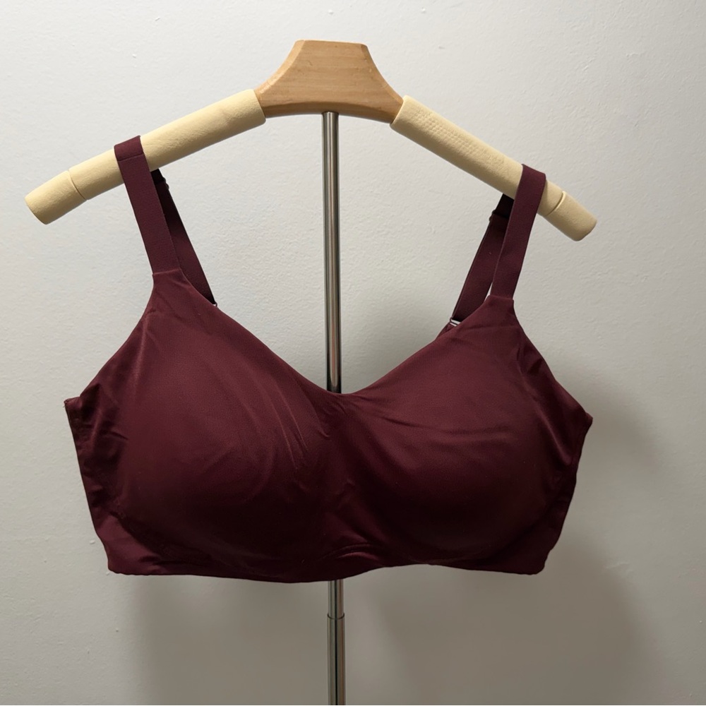 Vanity Fair Seamless Bra Bundle - image 3